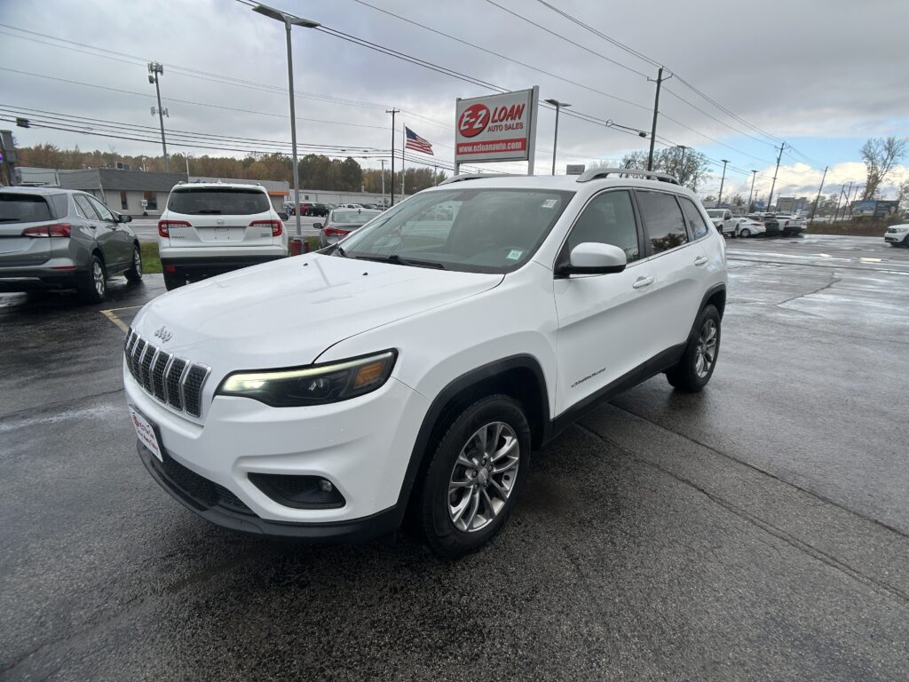 2019 Jeep CHEROKEE LATITUDE