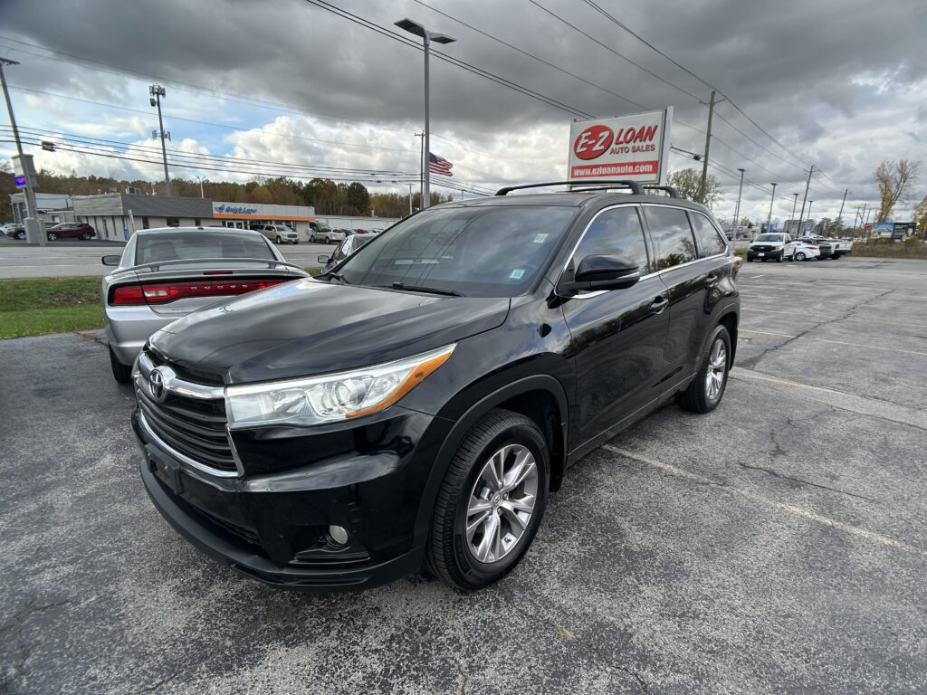 2015 Toyota HIGHLANDER LE