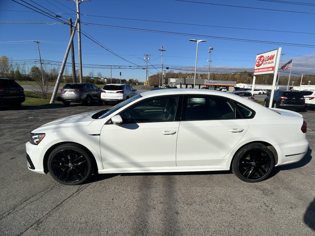 2018 VOLKSWAGEN PASSAT 2.0T S