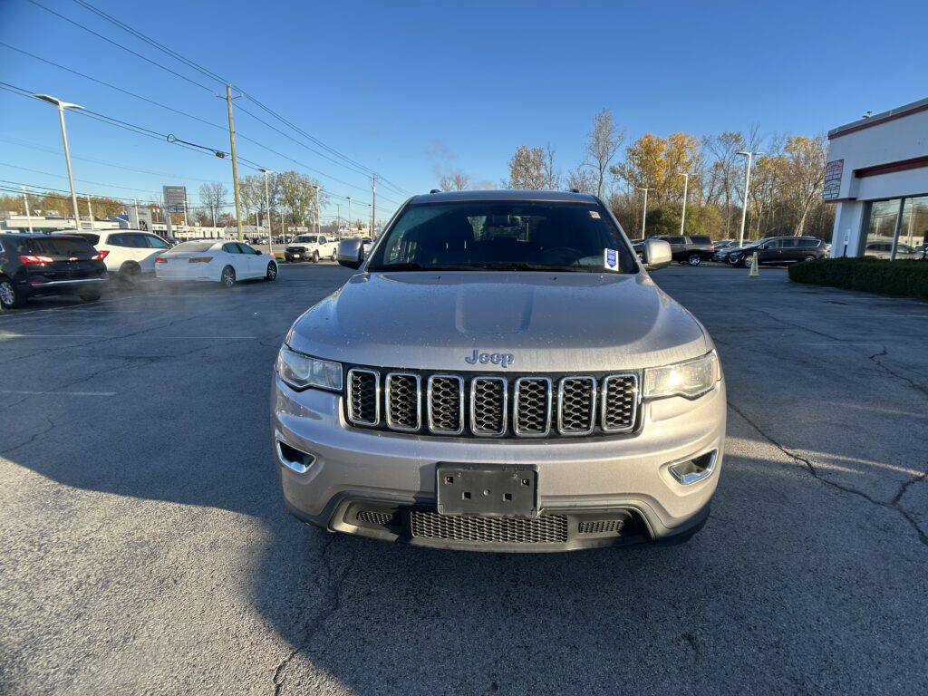 2017 Jeep GRAND CHEROKEE