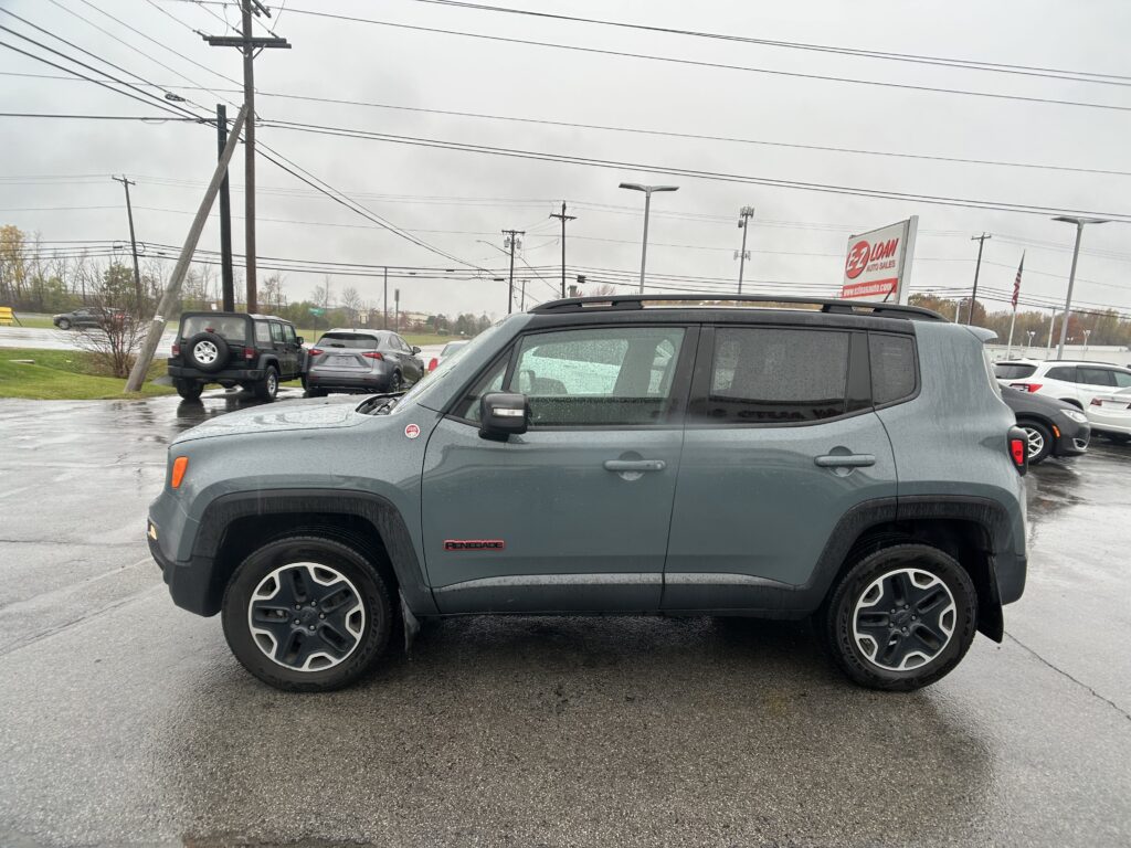 2016 Jeep RENEGADE TRAILHAWK