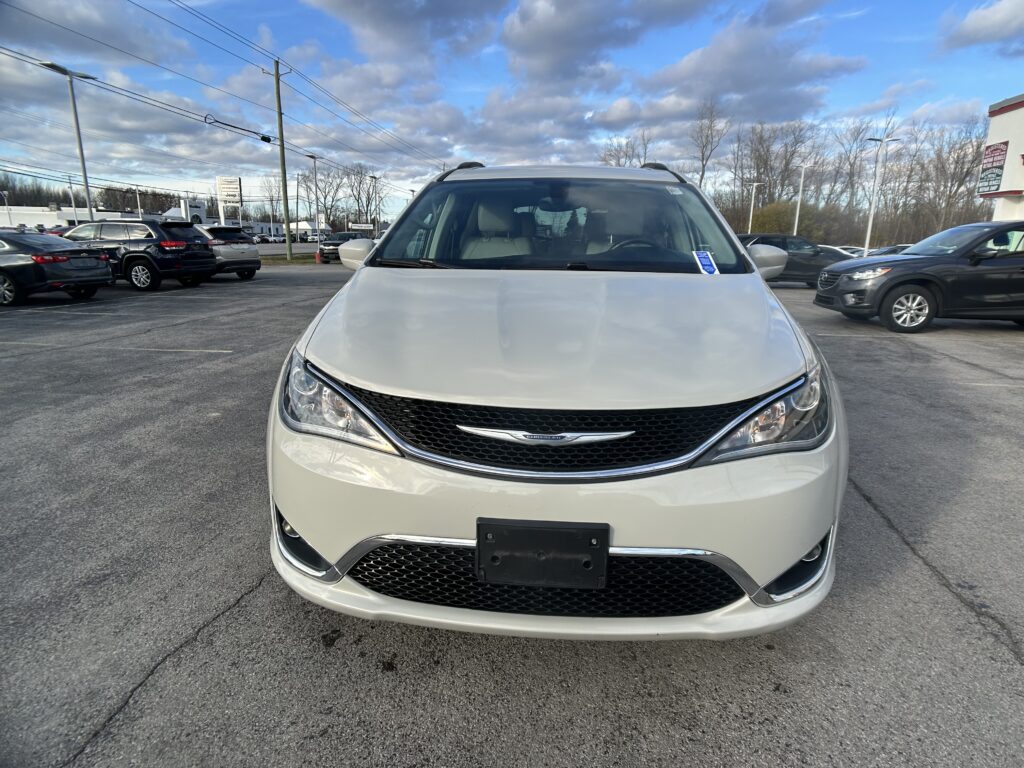 2017 CHRYSLER PACIFICA TOURING L