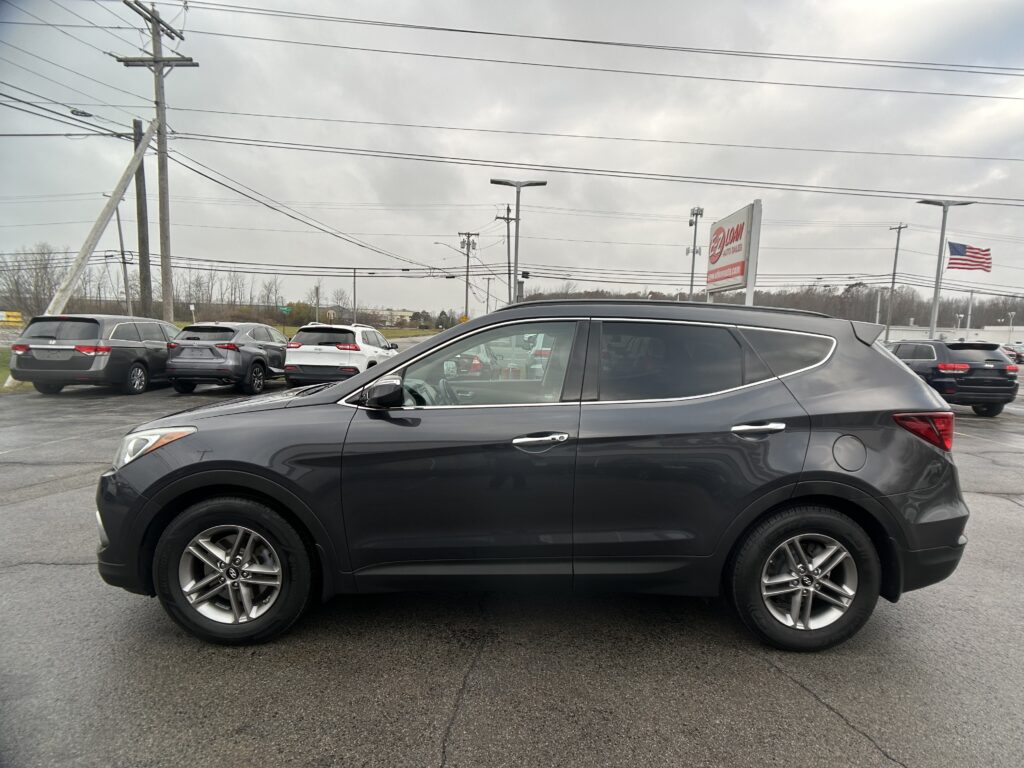 2017 Hyundai SANTA FE SPORT BASE