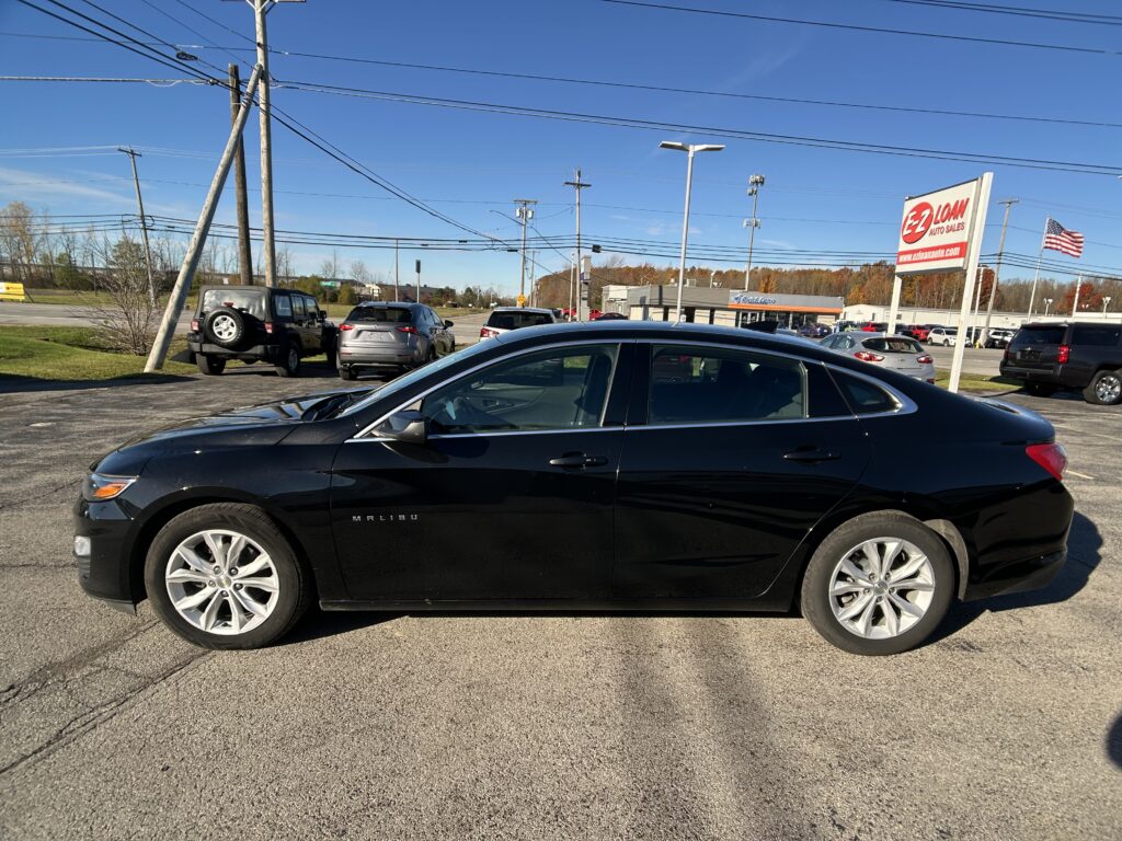 2022 Chevrolet MALIBU LT
