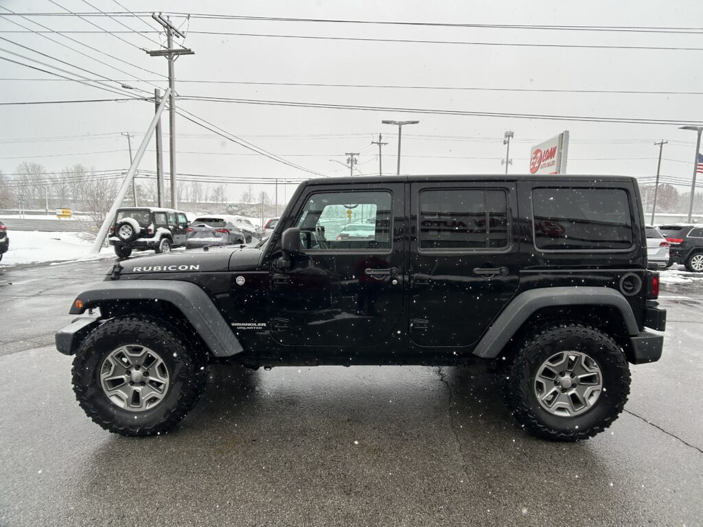 2016 Jeep WRANGLER UNLTD RUB