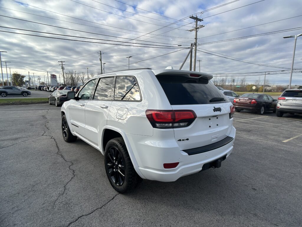 2018 Jeep GRAND CHEROKEE ALT