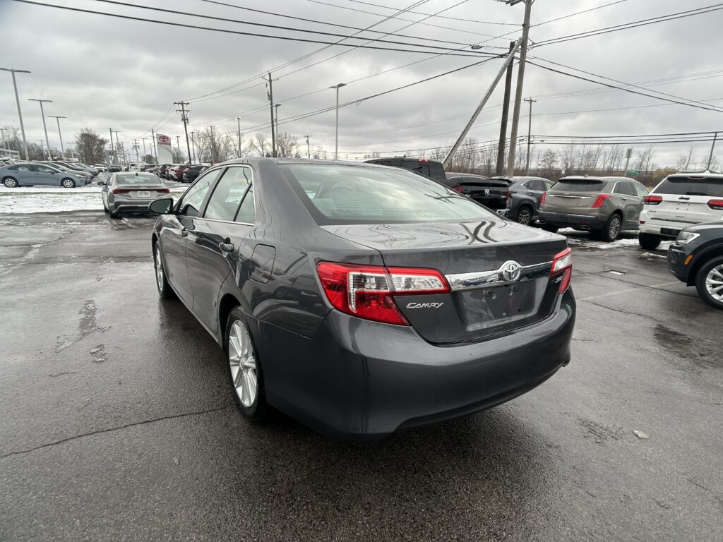 2013 Toyota CAMRY XLE