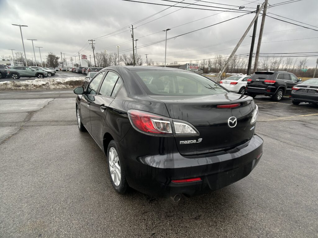 2013 Mazda MAZDA3 ITOURING