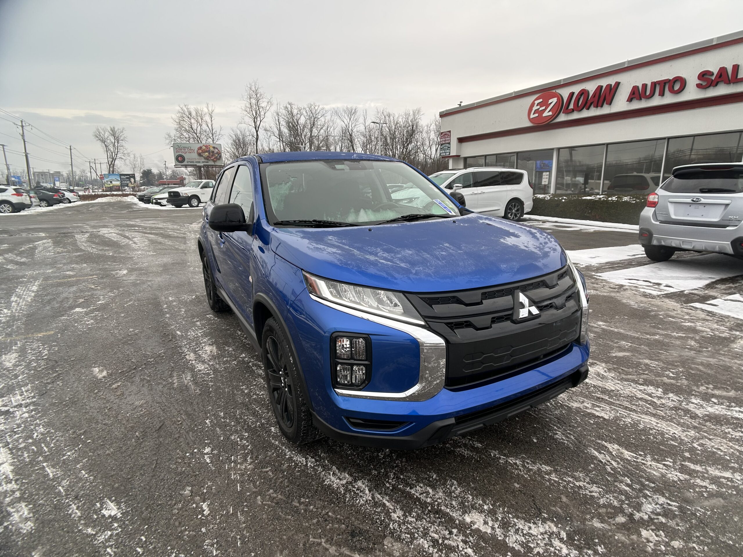 2021 Mitsubishi Outlander Sport LE's photo