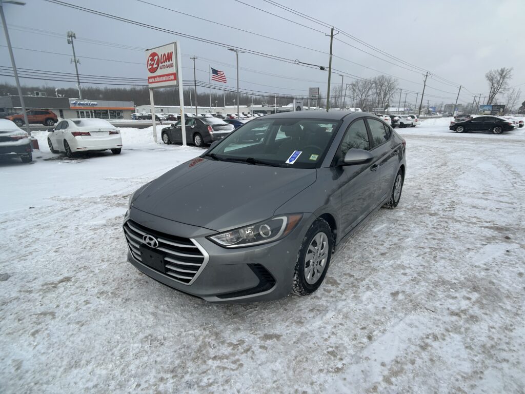 2018 Hyundai ELANTRA SE