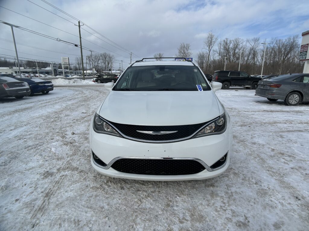 2017 CHRYSLER PACIFICA TOURING L