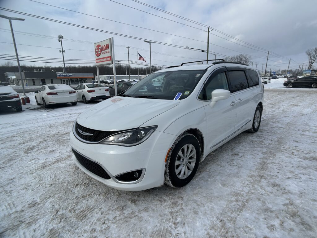 2017 CHRYSLER PACIFICA TOURING L
