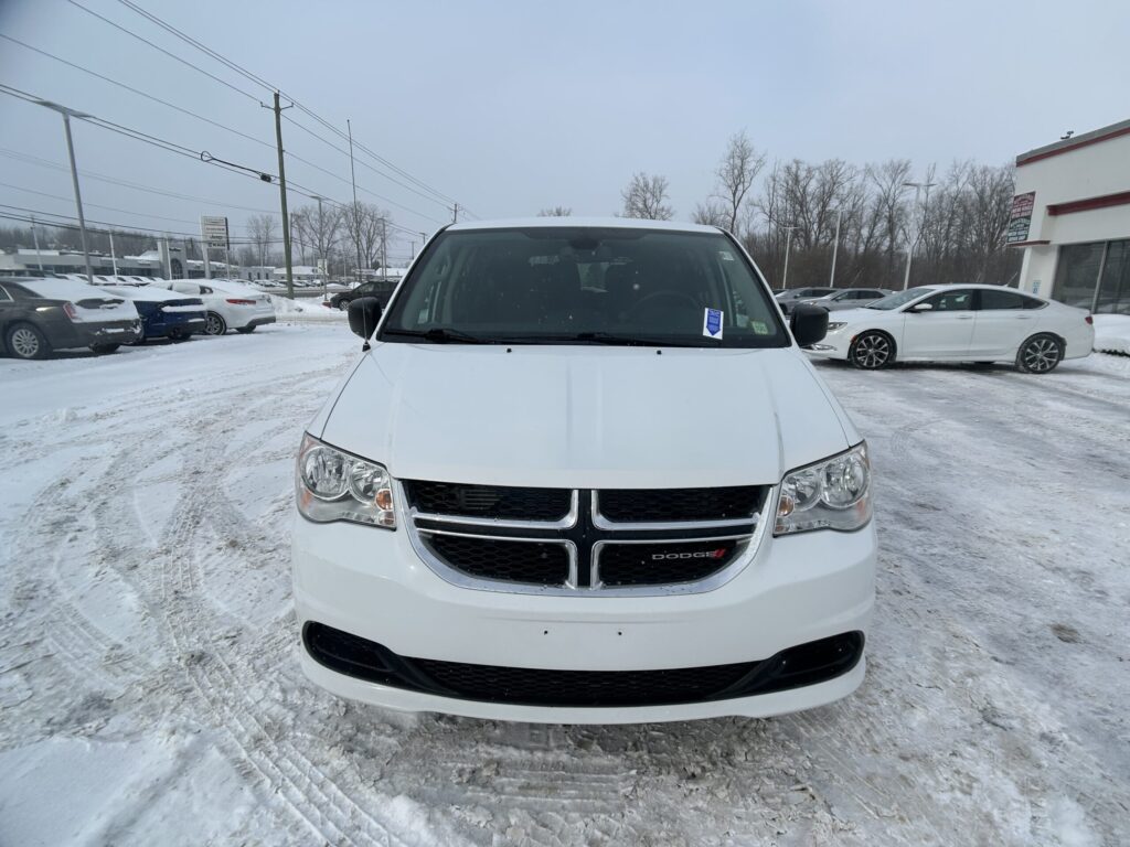 2019 Dodge GRAND CARAVAN SE