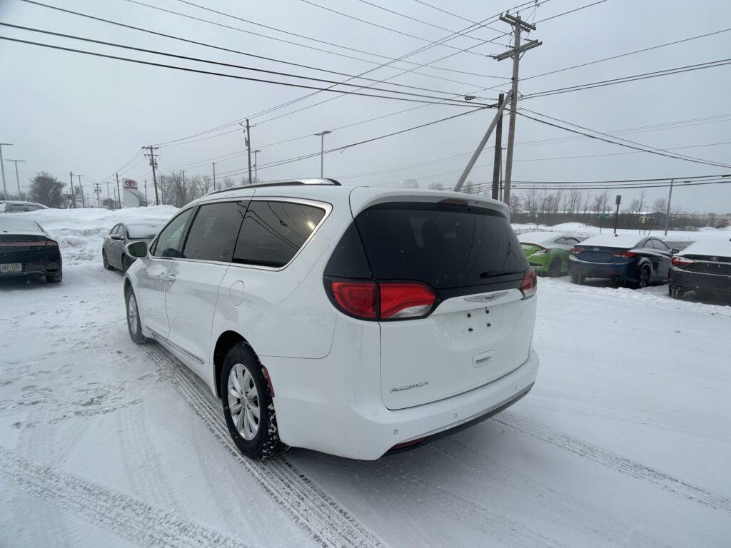 2019 CHRYSLER PACIFICA TOURING L