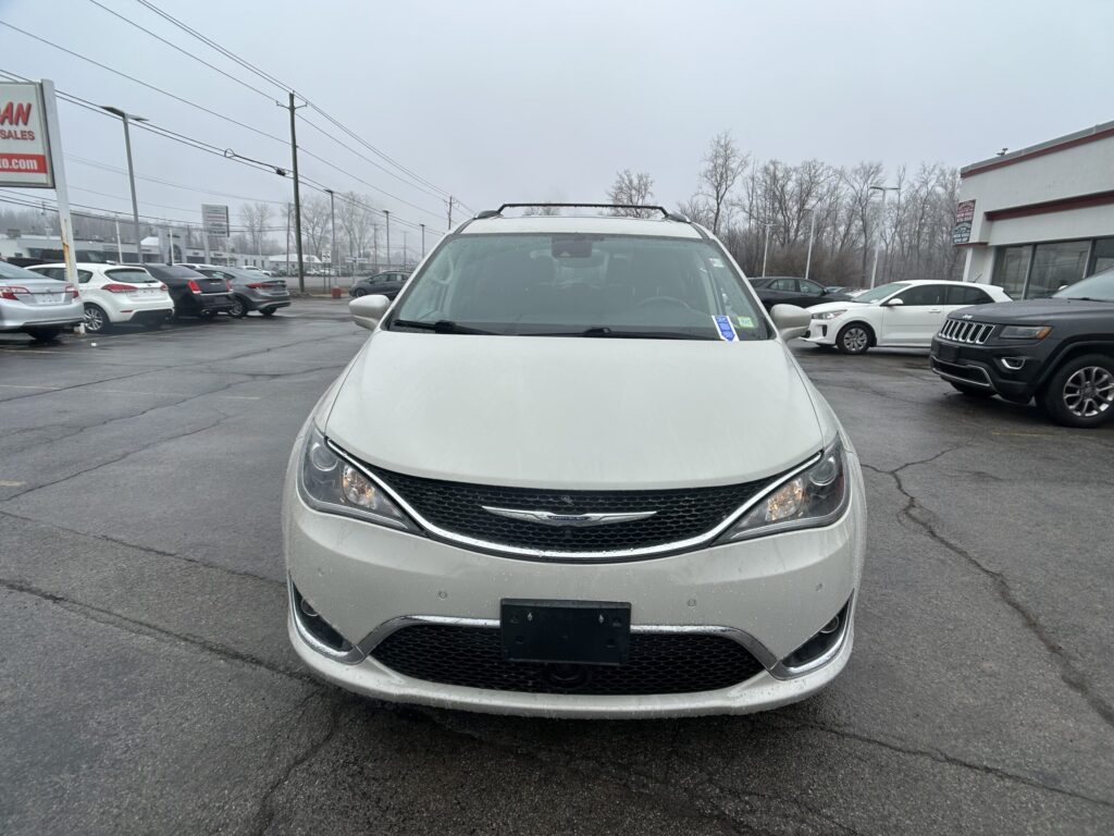 2017 CHRYSLER PACIFICA TOURING L
