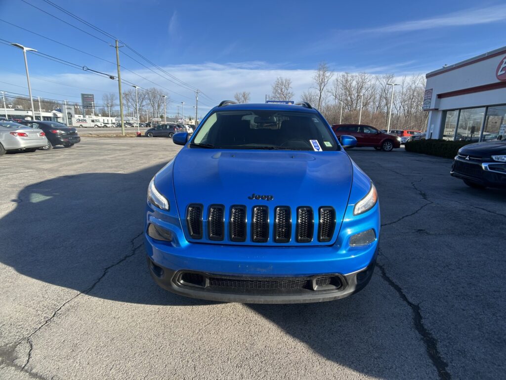 2018 Jeep CHEROKEE LATITUDE