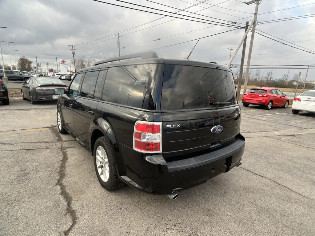 2014 Ford FLEX SE