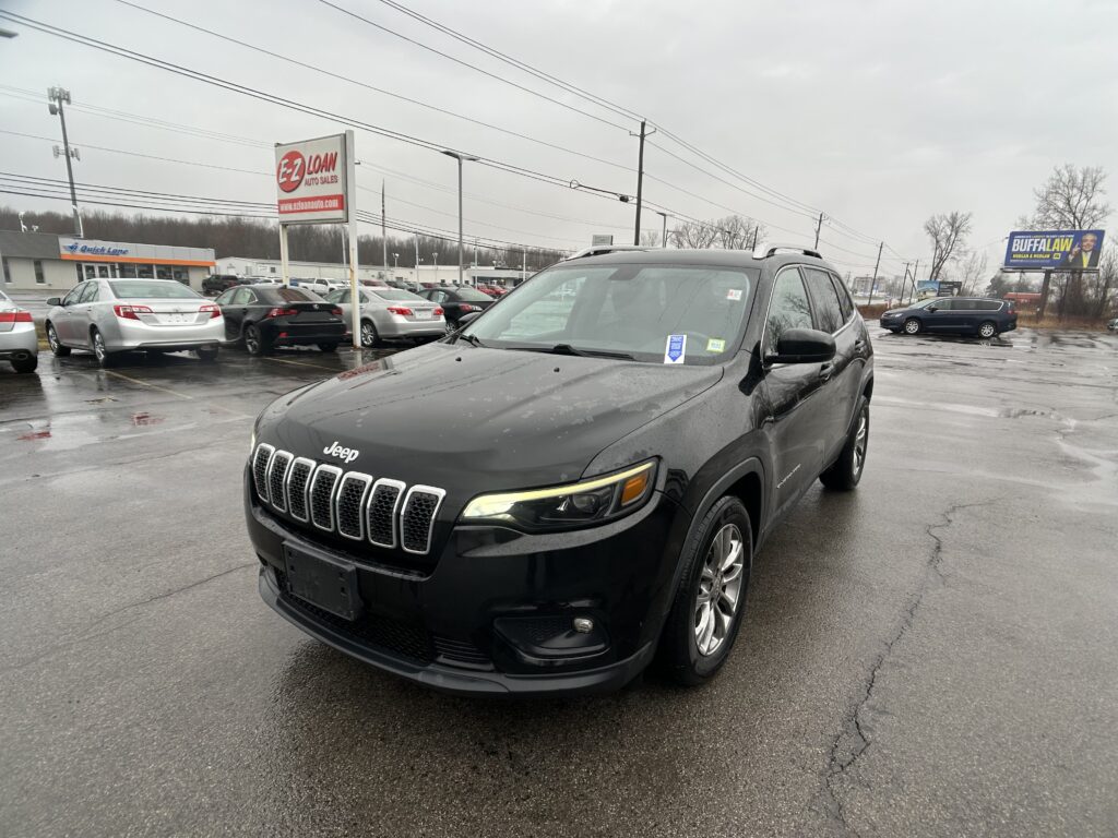 2019 Jeep CHEROKEE LATITUDE