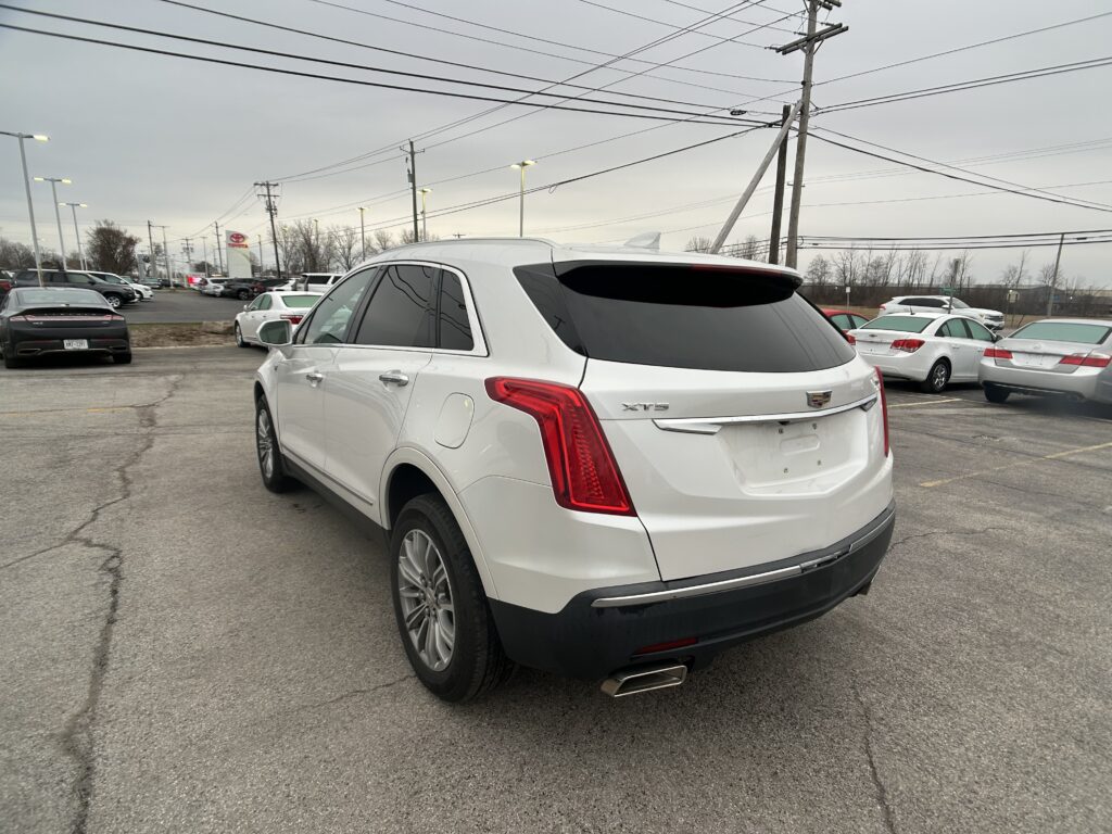 2017 CADILLAC XT5 LUXURY