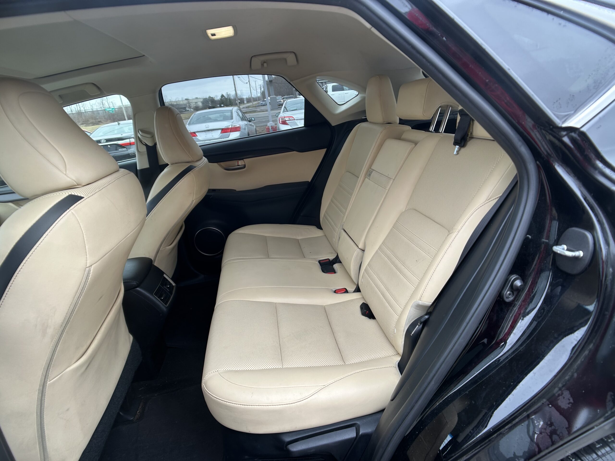 2016 Lexus NX 200t - Photo 17