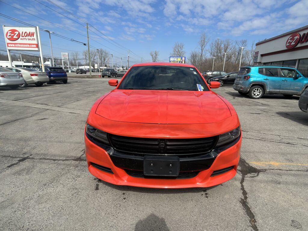 2017 Dodge CHARGER SXT