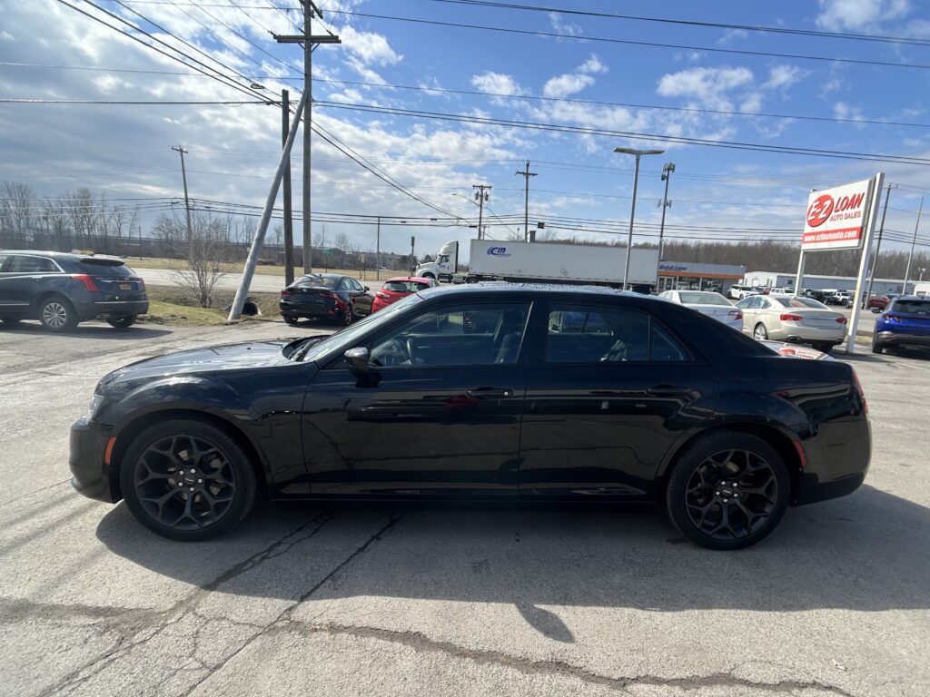 2019 CHRYSLER 300 TOURING