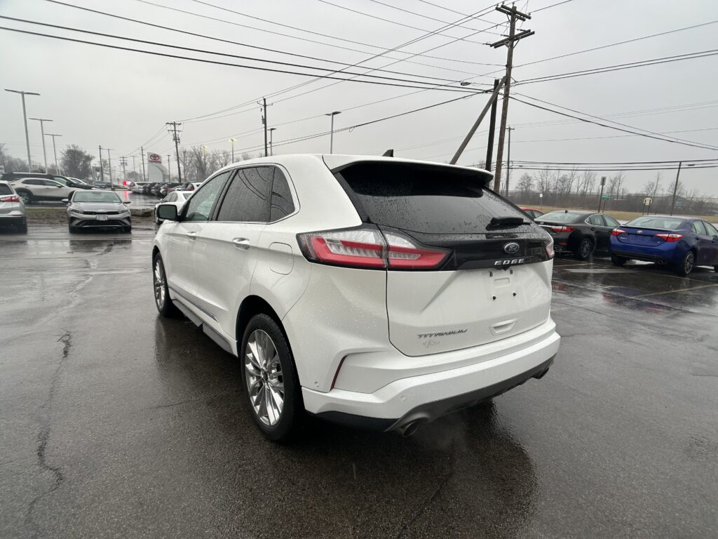 2021 Ford EDGE TITANIUM