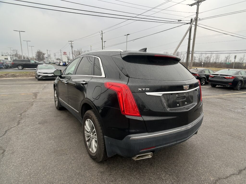 2017 CADILLAC XT5 LUXURY