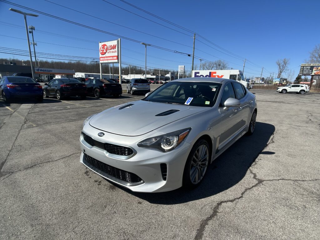 2018 KIA STINGER BASE