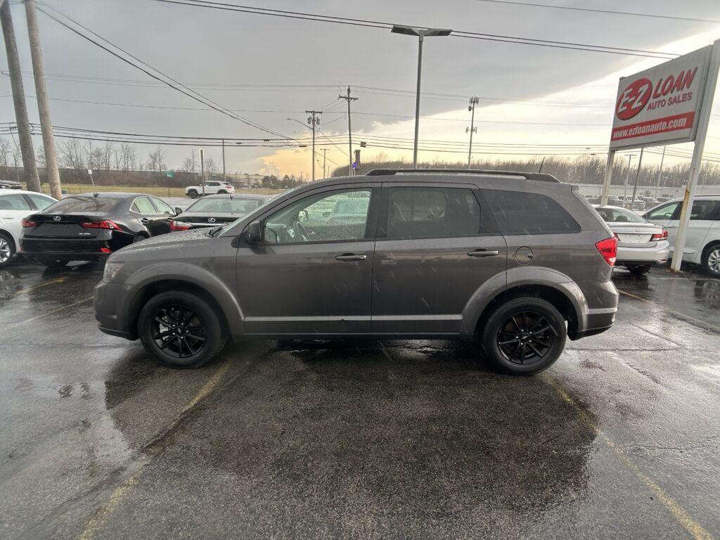 2019 Dodge JOURNEY SE
