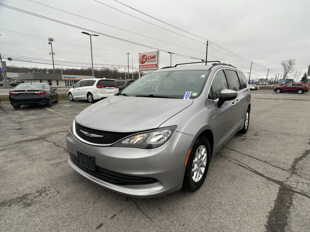 2020 CHRYSLER VOYAGER LXI