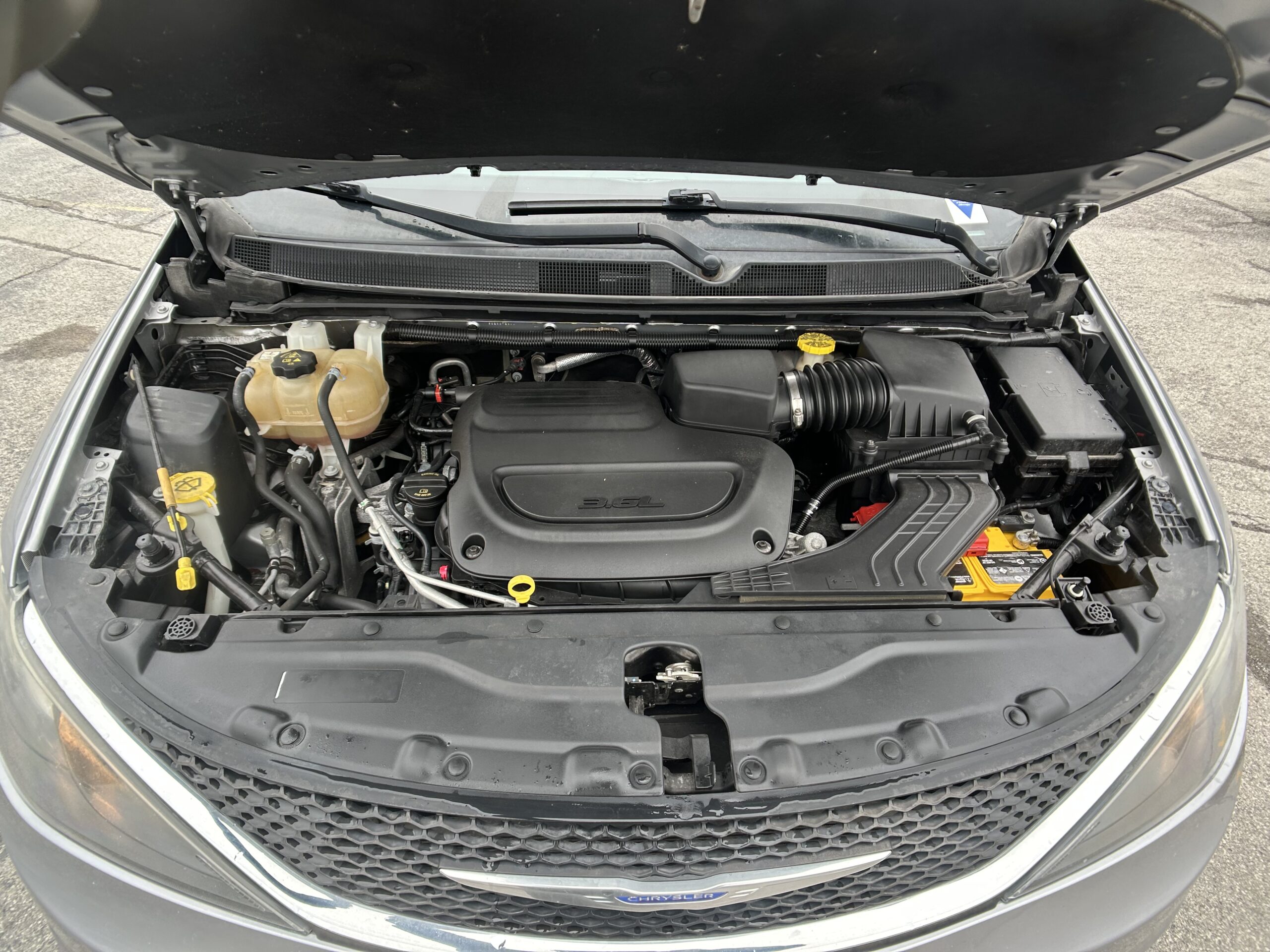 2020 Chrysler Voyager LXI - Photo 21