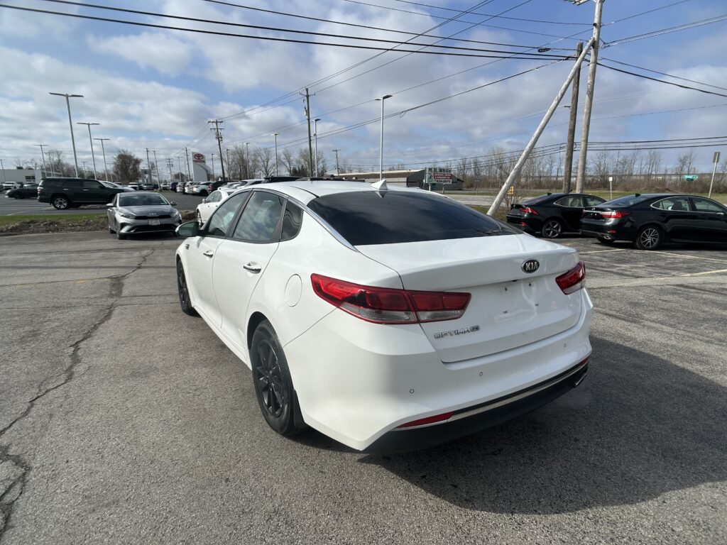 2018 KIA OPTIMA LX