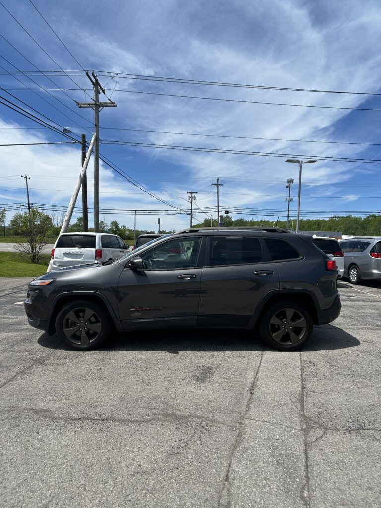 2016 Jeep CHEROKEE ANNIV