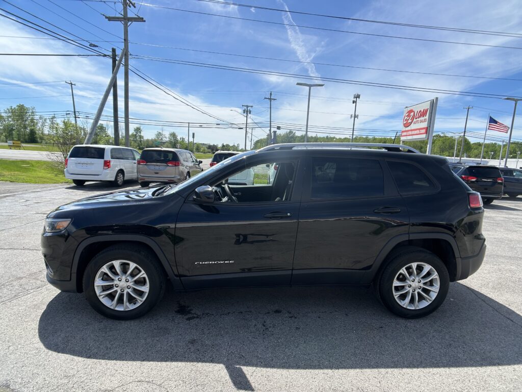2020 Jeep CHEROKEE LATITUDE