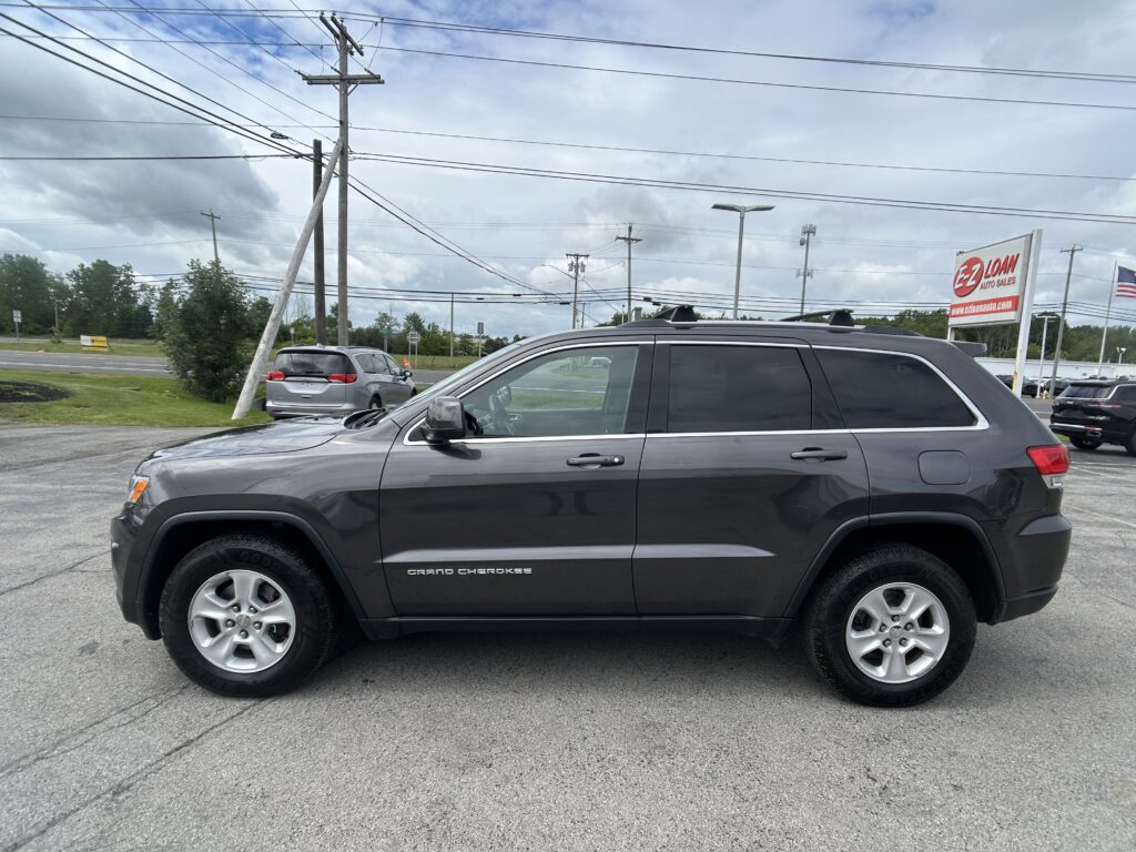 2016 Jeep GRAND CHEROKEE LARED