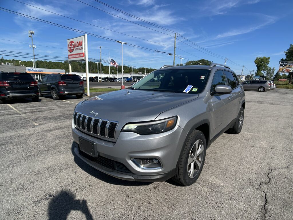 2019 Jeep CHEROKEE LIMITED