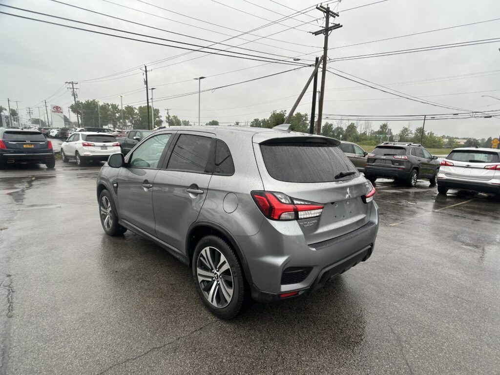 2021 MITSUBISHI OUTLANDER SPORT ES