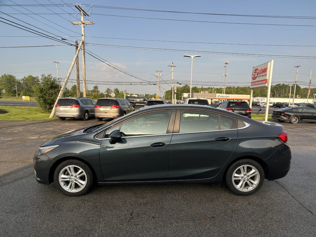 2018 Chevrolet CRUZE LT