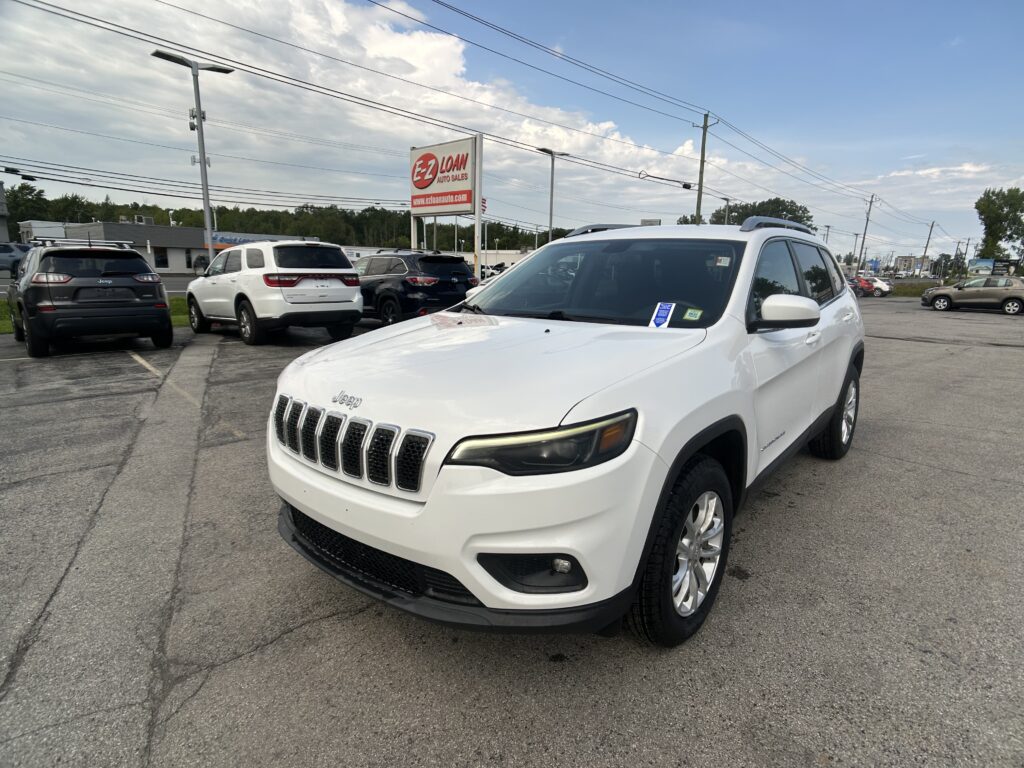 2019 Jeep CHEROKEE LATITUDE