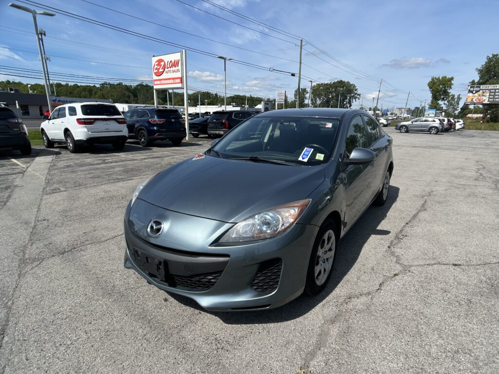 2013 Mazda MAZDA3 I SPORT