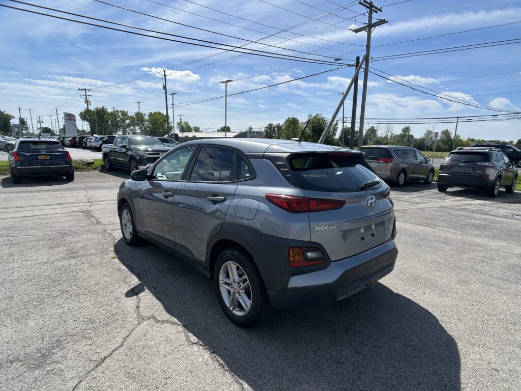 2021 Hyundai KONA SE