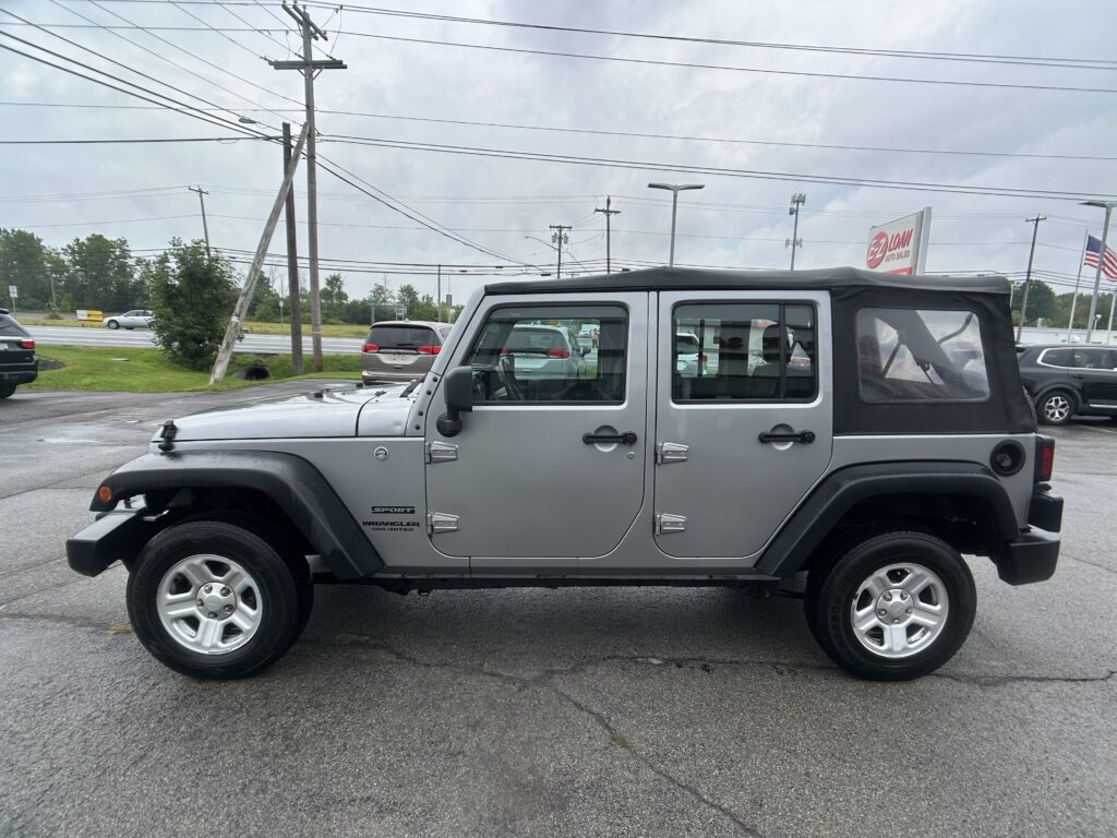 2016 Jeep WRANGLER UNLTD SPORT