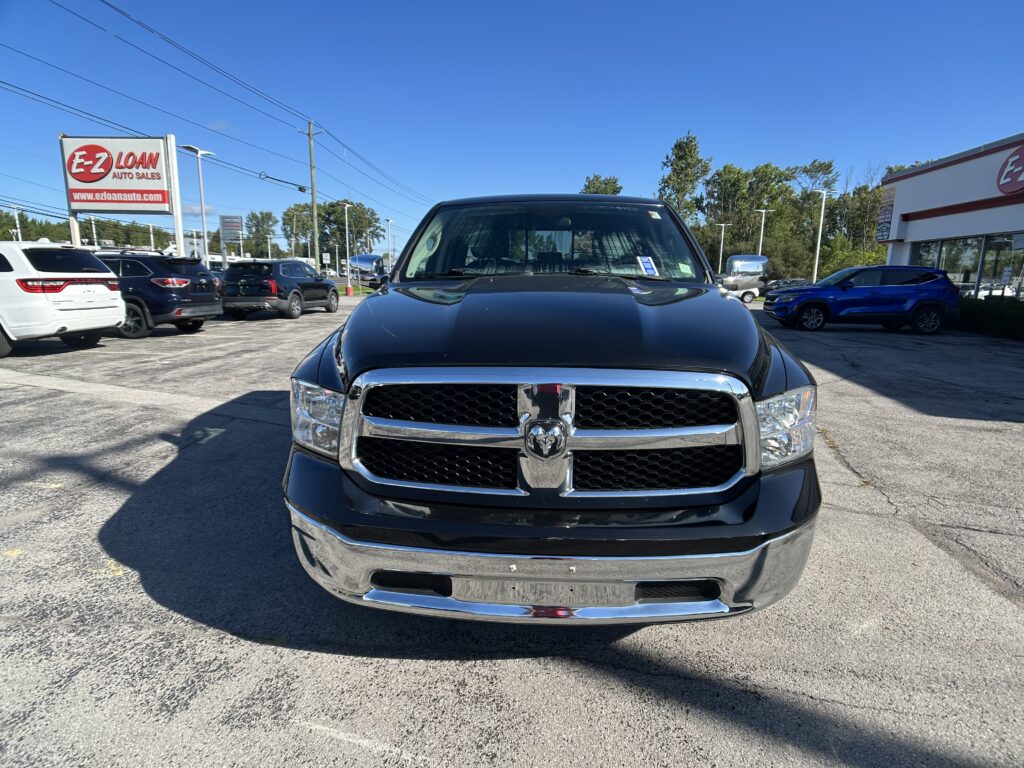 2018 RAM 1500 SLT QUAD CAB