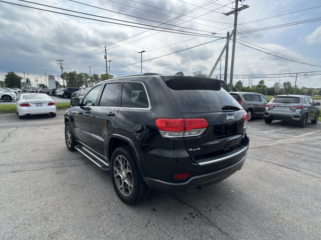 2018 Jeep GRAND CHER STERLING