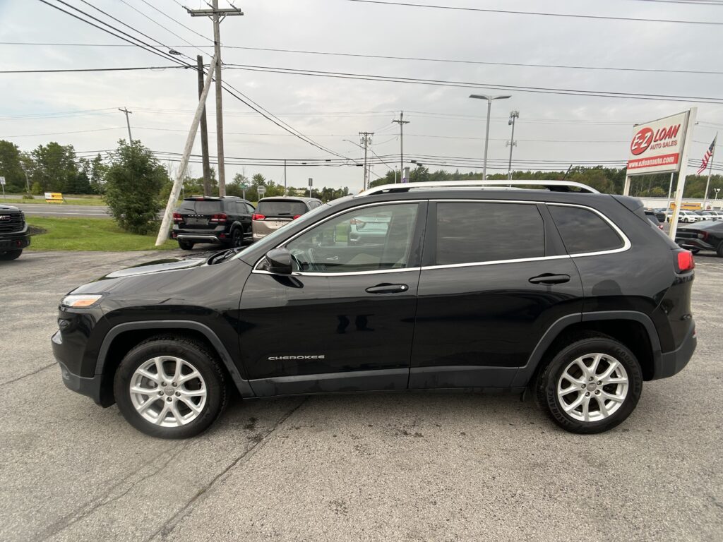 2016 Jeep CHEROKEE LATITUDE; N