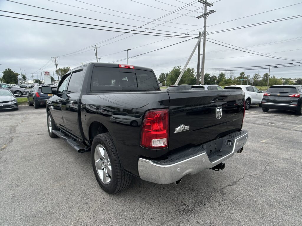 2017 RAM 1500 BIG HORN