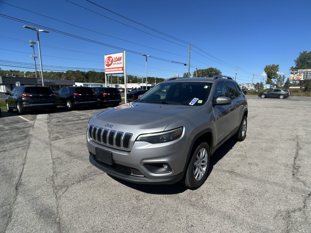2019 Jeep CHEROKEE LATITUDE