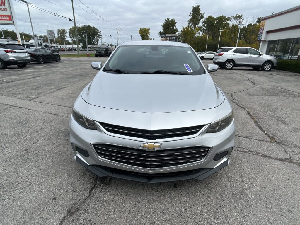 2017 Chevrolet MALIBU LT (1LT)
