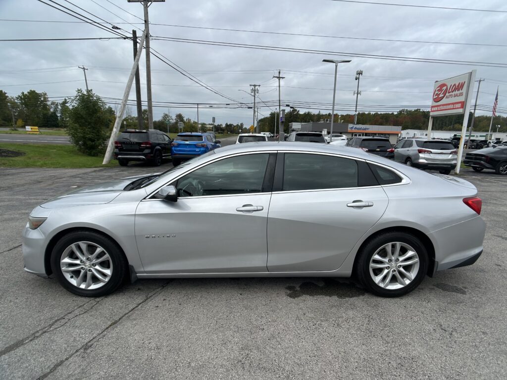 2017 Chevrolet MALIBU LT (1LT)